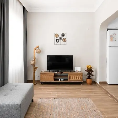 Defne House アパート *