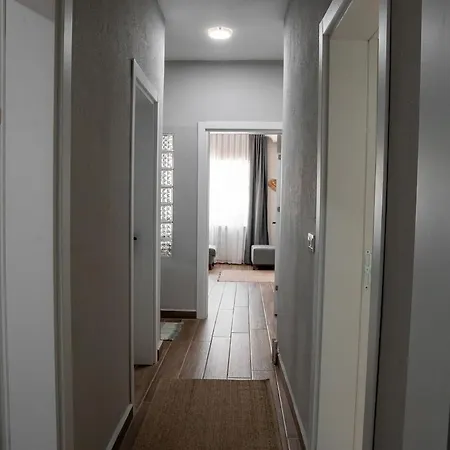 Defne House Apartman *