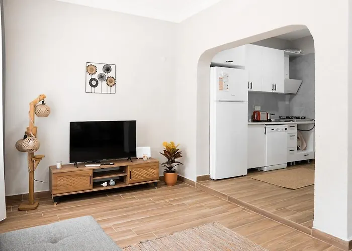 Apartman Defne House *