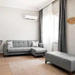 Apartman Defne House